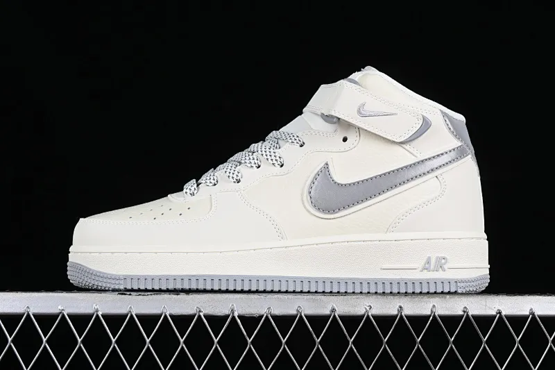 All categories Nk Air Force 1 Air Force series Nk Air Force 1 Mid Air Force mid-top Nk Air Force 1'07 Mid beige gray hook Starry Air Force One mid-top casual sneakers SH0235-522